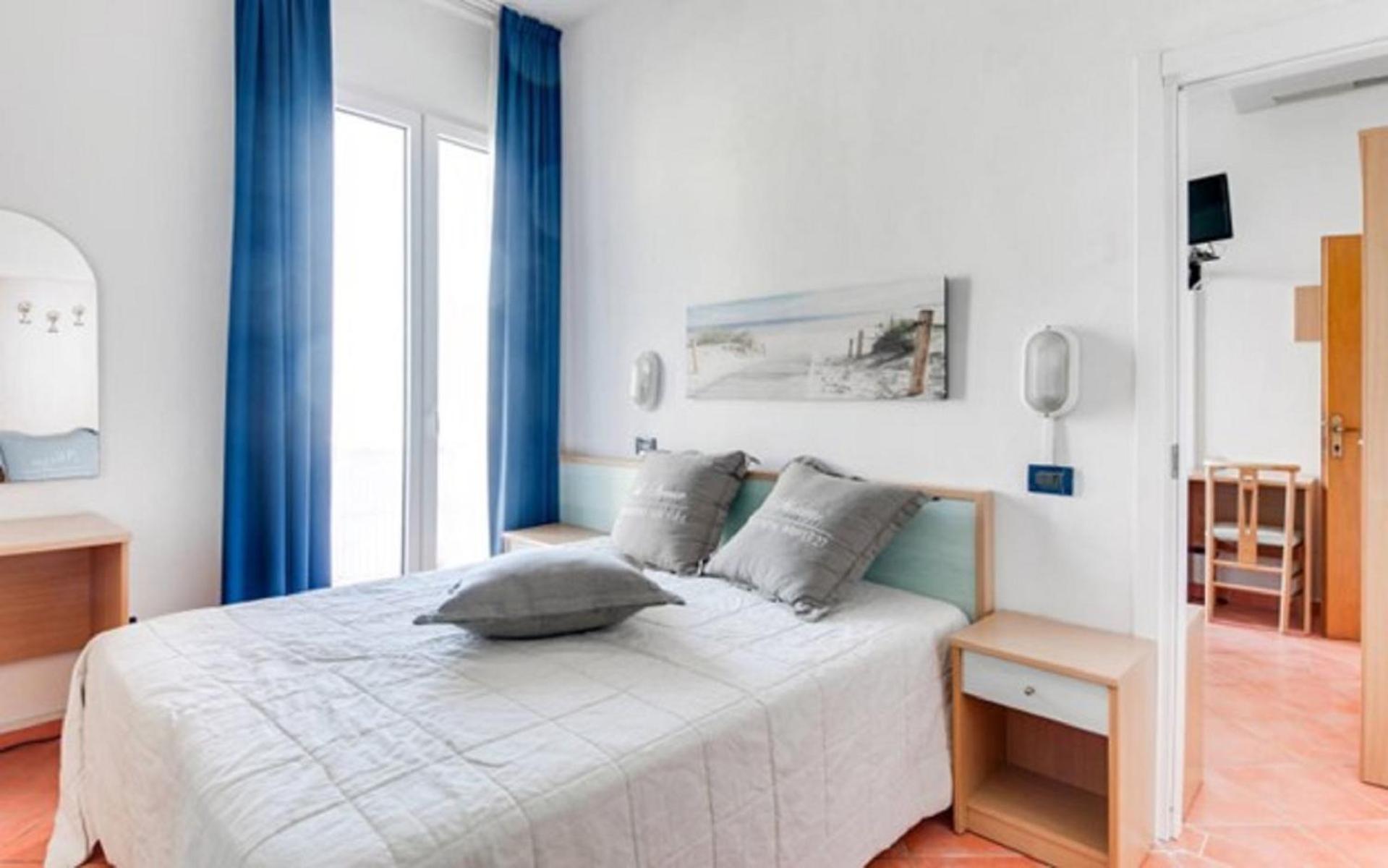 Hotel Delfino Μιλάνο Μαριτίμα Εξωτερικό φωτογραφία