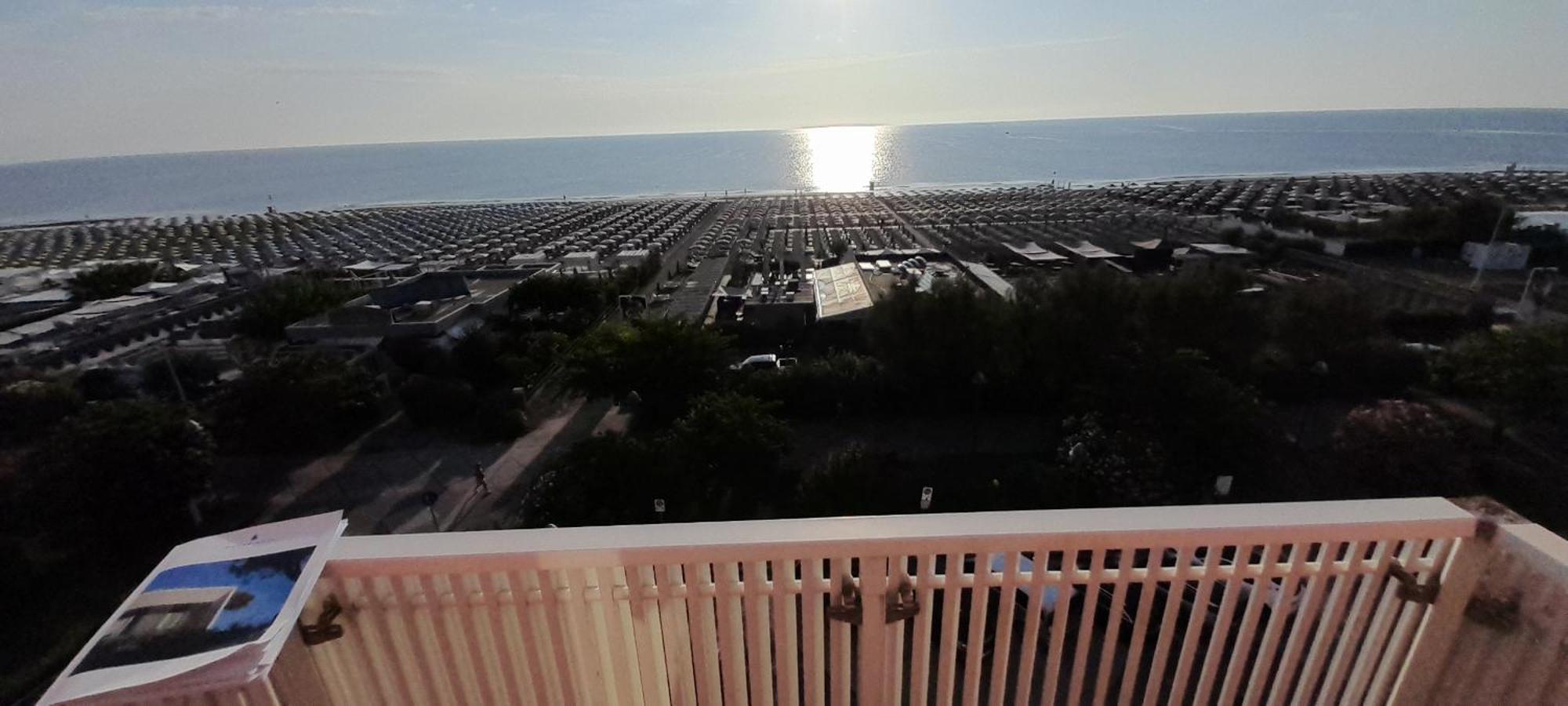 Hotel Delfino Μιλάνο Μαριτίμα Εξωτερικό φωτογραφία
