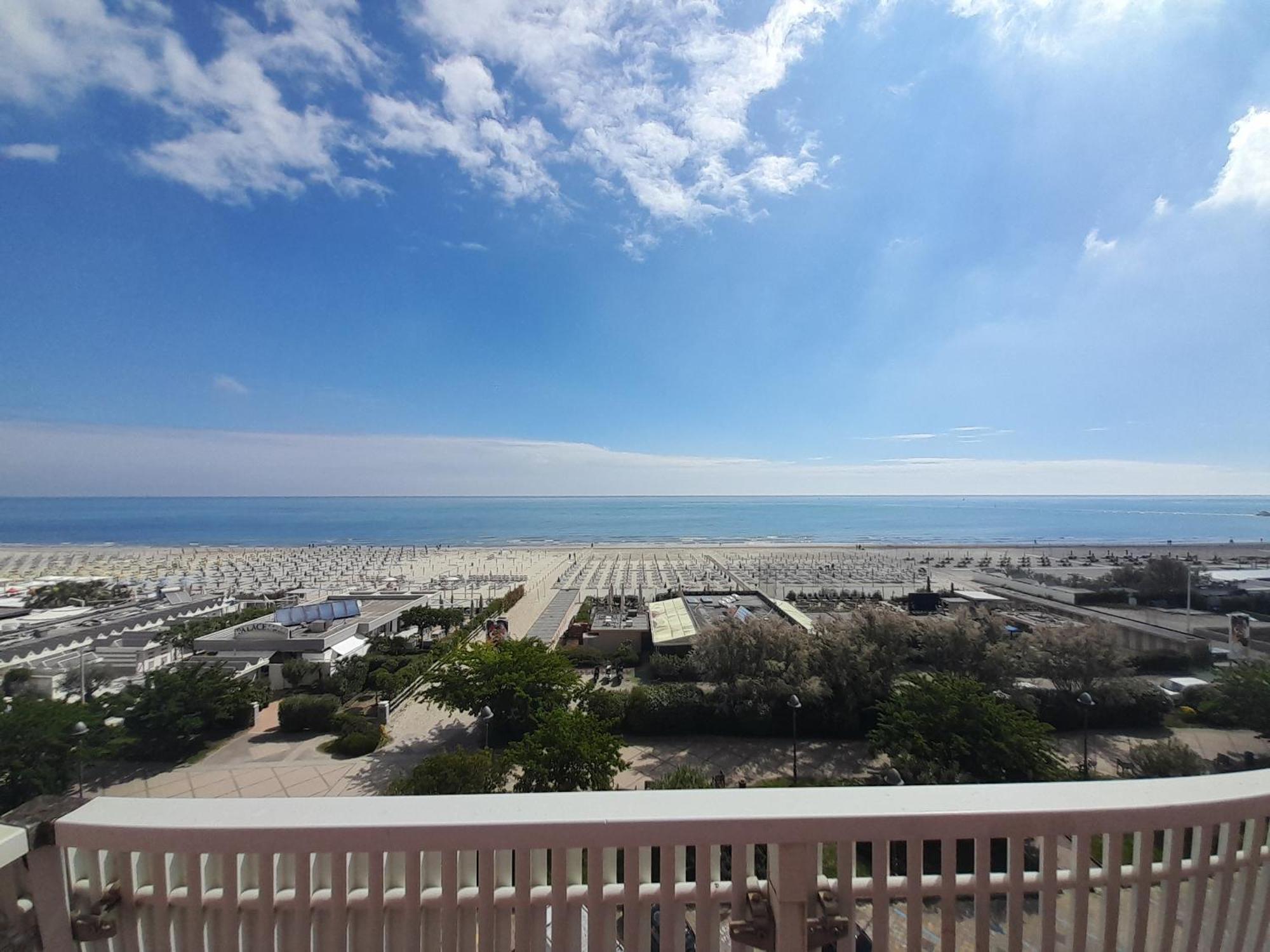 Hotel Delfino Μιλάνο Μαριτίμα Εξωτερικό φωτογραφία