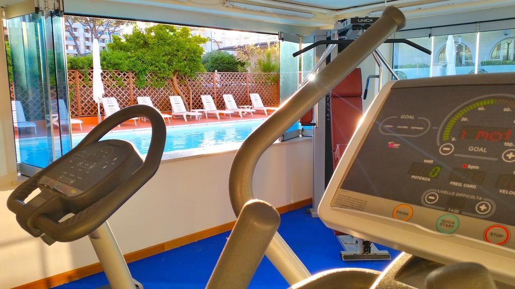 Hotel Delfino Μιλάνο Μαριτίμα Εξωτερικό φωτογραφία