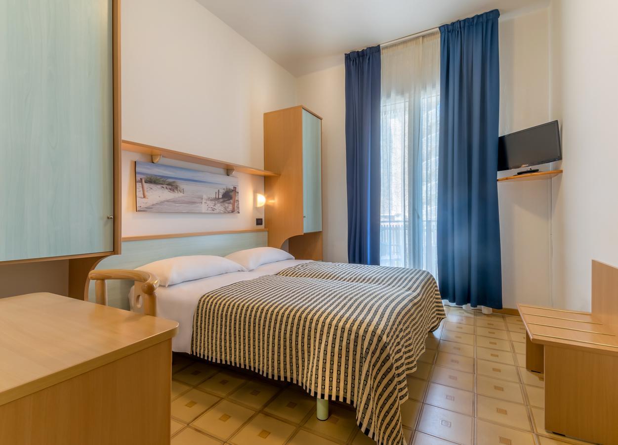 Hotel Delfino Μιλάνο Μαριτίμα Εξωτερικό φωτογραφία